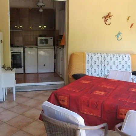 Bel F2 Proche Et Commerces Apartment Saint-Raphael (Var)
